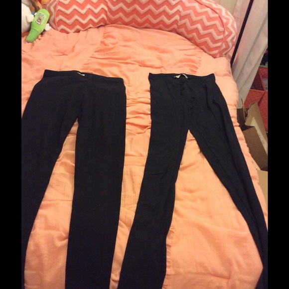 LEGGING BUNDLE! - Picture 2 of 2