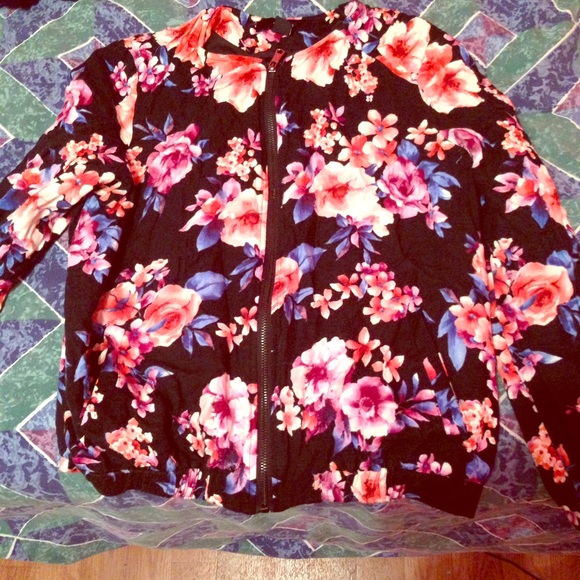Flower Bomber