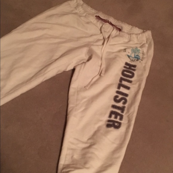 Capri Hollister Sweats
