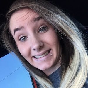 Meet your Posher, Shanae
