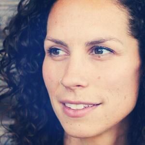 Meet your Posher, Carla