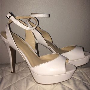 Charlotte Russe size 9 White Pumps w/straps