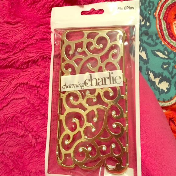 New!! iPhone 6 Plus Rhinestoned gold case!! 📱💎