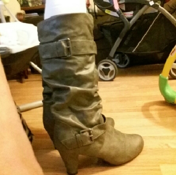 Steve Madden boots