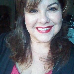 Meet your Posher, Cynthia