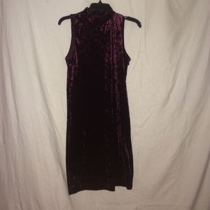 RED VELVET BODYCON DRESS