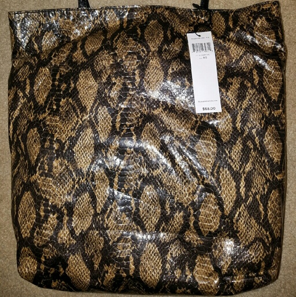 BCBGeneration - Picture 2 of 4