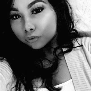 Meet your Posher, Summer