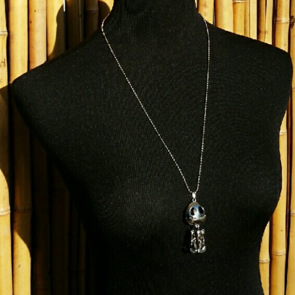 LAST ONE!!! SILVER Skelton Necklace! - Picture 3 of 4