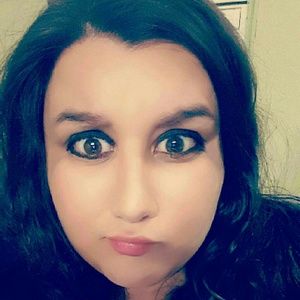 Meet your Posher, Joni