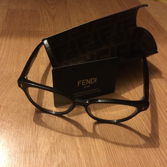 Fendi eyewear