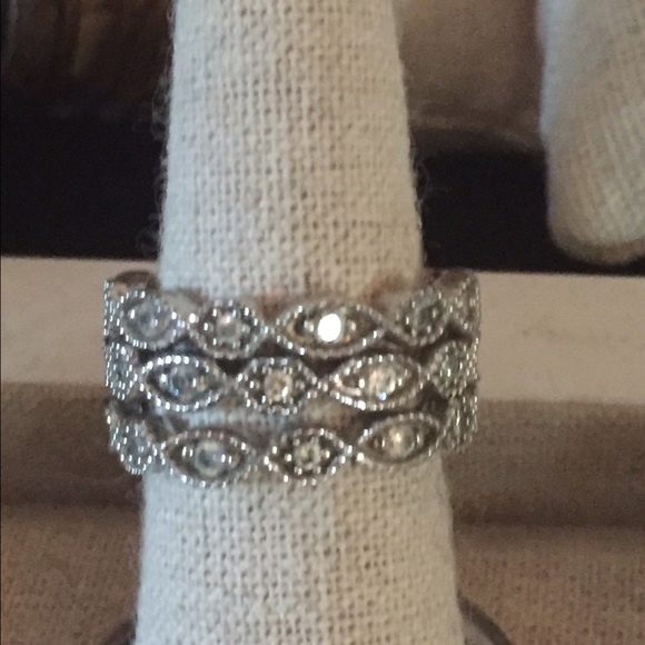 Stackable diamond rings