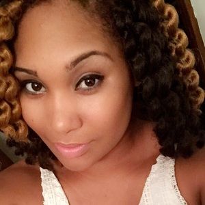 Meet your Posher, Frederica