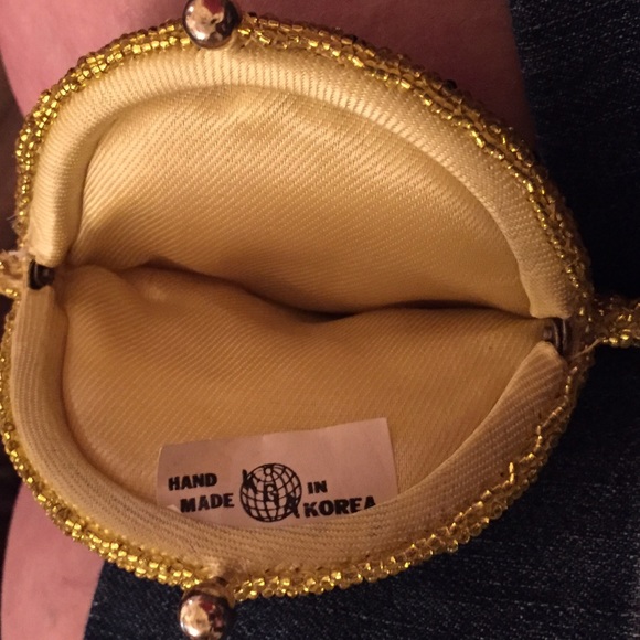 ADORABLE VINTAGE BEADED FISHY CHANGE PURSE..cute🔴 - Picture 3 of 4