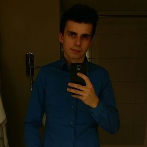 Meet your Posher, Wojtek