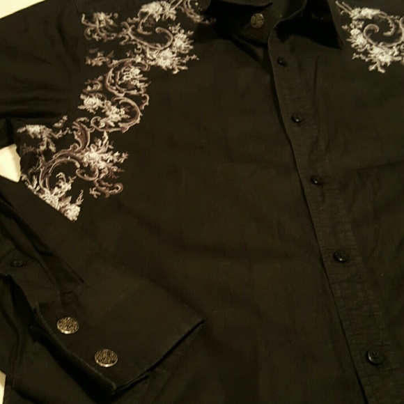 Men's 7 Diamonds button down size large - Picture 3 of 4