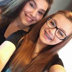 Meet your Posher, Becca