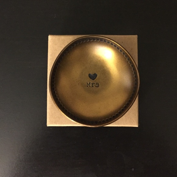 MRS brass trinket dish