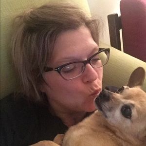 Meet your Posher, Dannielle