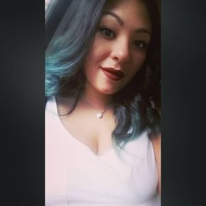 Meet your Posher, Saray