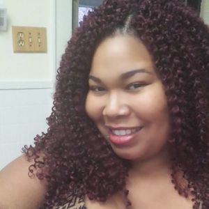 Meet your Posher, Kendra