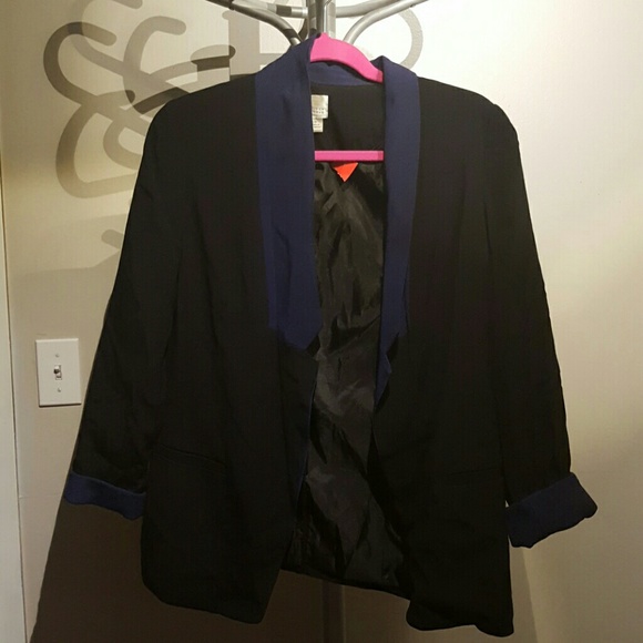 LC black and navy blazer