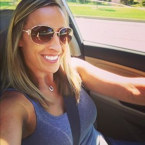 Meet your Posher, Stacey