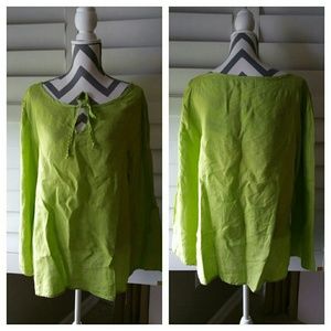 NWOT Green Bohemian Lagen Top