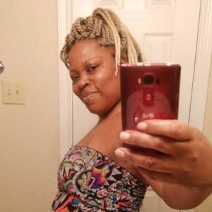 Meet your Posher, Jacqueline