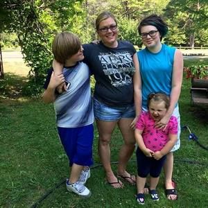 Meet your Posher, Niki