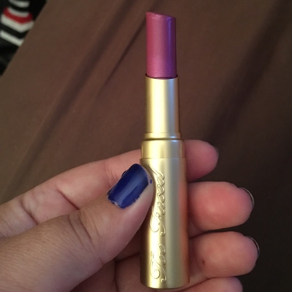 Too Faced la creme lip in lollipop swatched