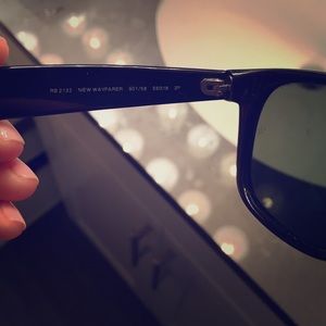 Polarized new wayfarer Ray-Ban sunglasses!