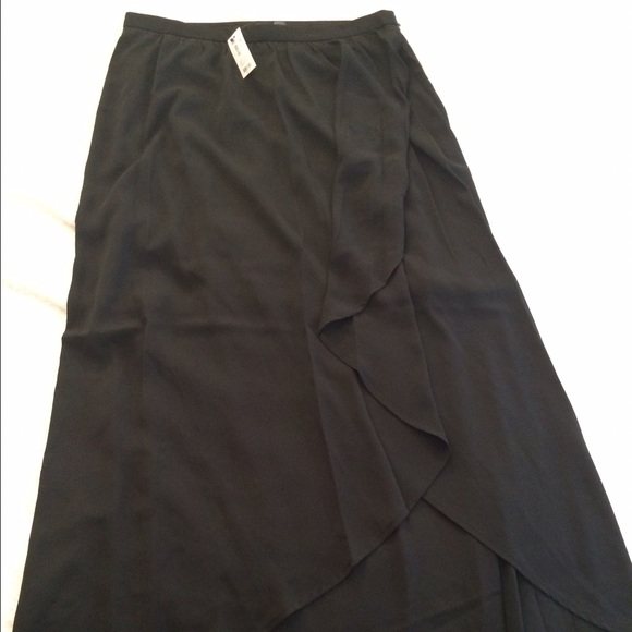 The Limited BRAND NEW faux wrap maxi skirt