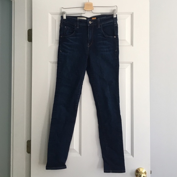 MOVING SALE Pilcro Superscript High Rise Jeans