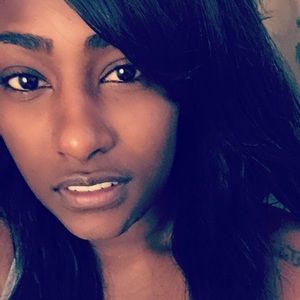 Meet your Posher, Alexus