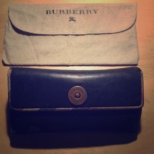 Burberry genuine leather black wallet authentic