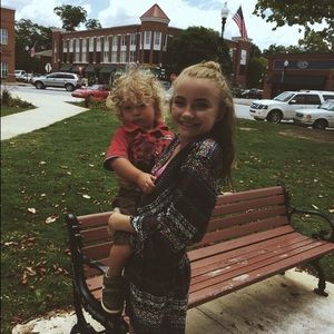 Meet your Posher, Lillie