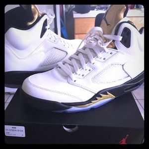 Jordan 5's. Mens size 11.