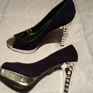 Simply vera wang heels