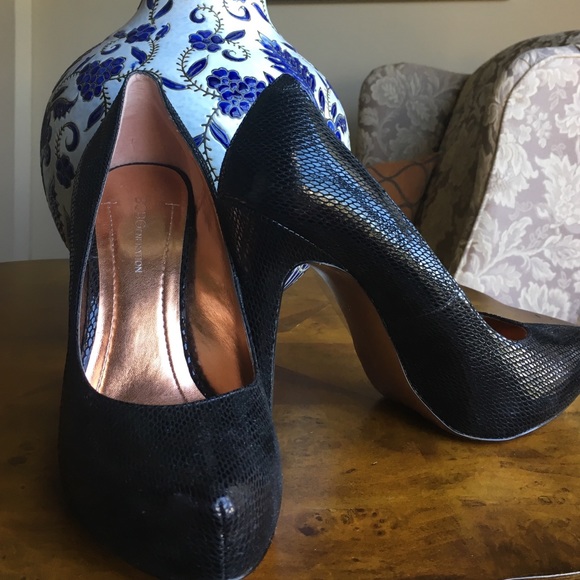 BCBGeneration Heels - Picture 1 of 4