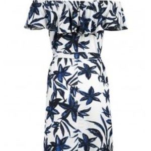 Off the shoulder blue & white floral short dress!