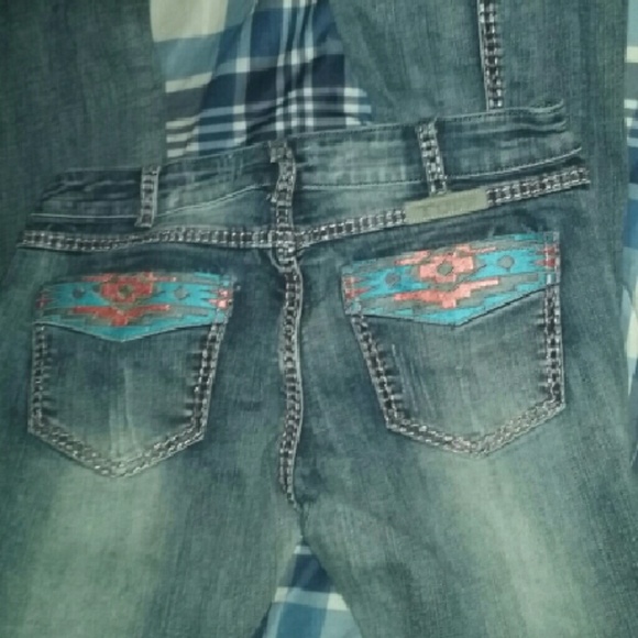 Cowgirl tuff jeans/price lowered for one day
