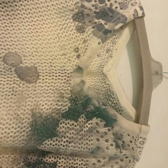 Top - Picture 2 of 2