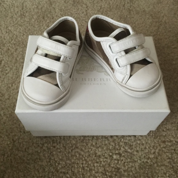 Toddler shoes