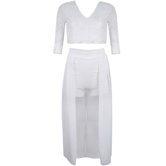 Women Lace V-neck Top and Short Set - Picture 2 of 3