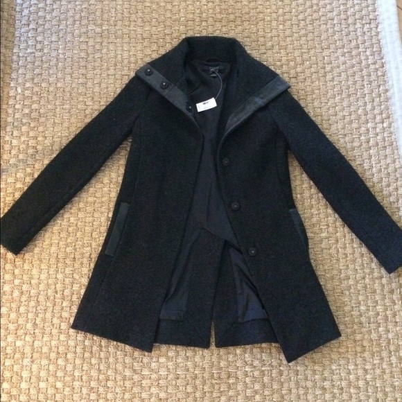 Scoop NYC black charcoal 100% wool coat