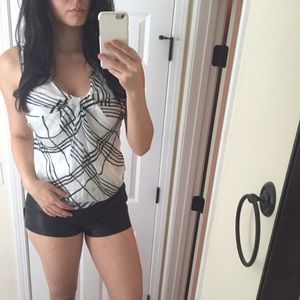 9$ Plaid black white career work blouse