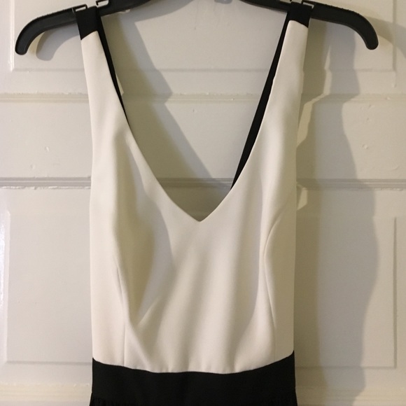 Aidan Mattox Black&White CrossBack High-Low Dress - Picture 2 of 4