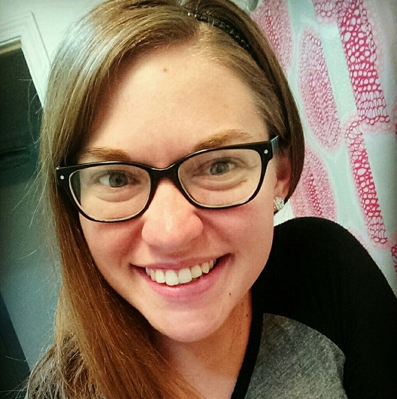 Meet your Posher, Noelle