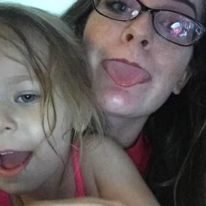 Meet your Posher, Selyna